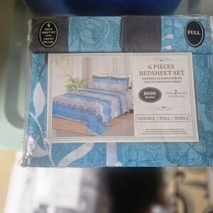 Blue Floral 6-Piece Bedsheet Set